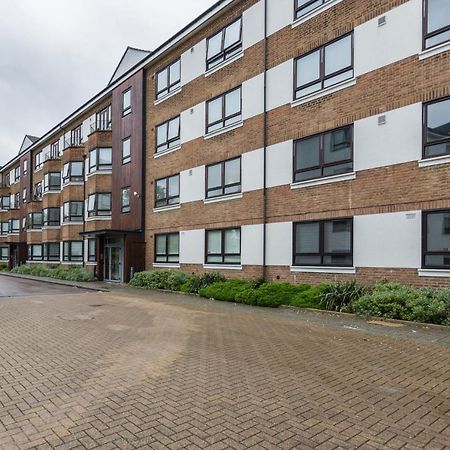 Roomspace Serviced Apartments - Kew Bridge Court Londen Buitenkant foto