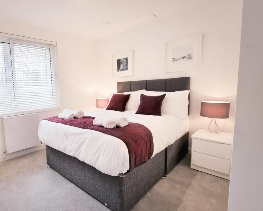 Roomspace Serviced Apartments - Kew Bridge Court Londen Buitenkant foto